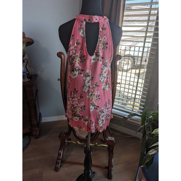 {3 for $15} Staccato Top - Picture 2 of 8